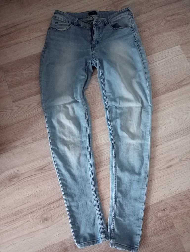 Dżinsy damskie skinny