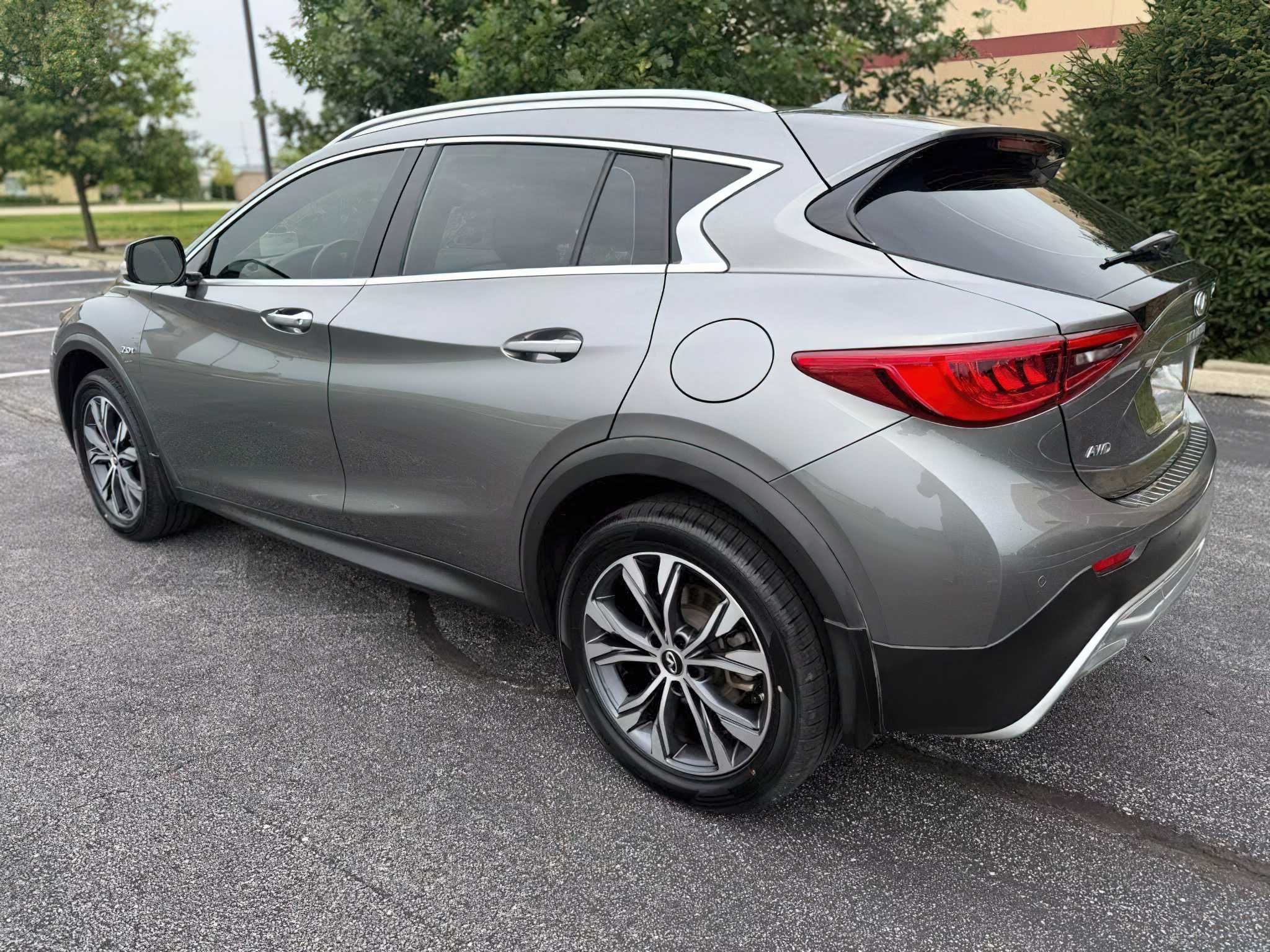 Infiniti QX30 Premium 2017