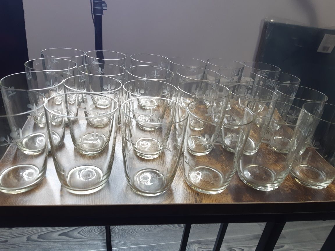 Стеклянные стаканы СССР набор 31 штуки