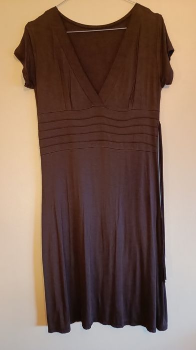 Vestido - Castanho -BARATÍSSIMO