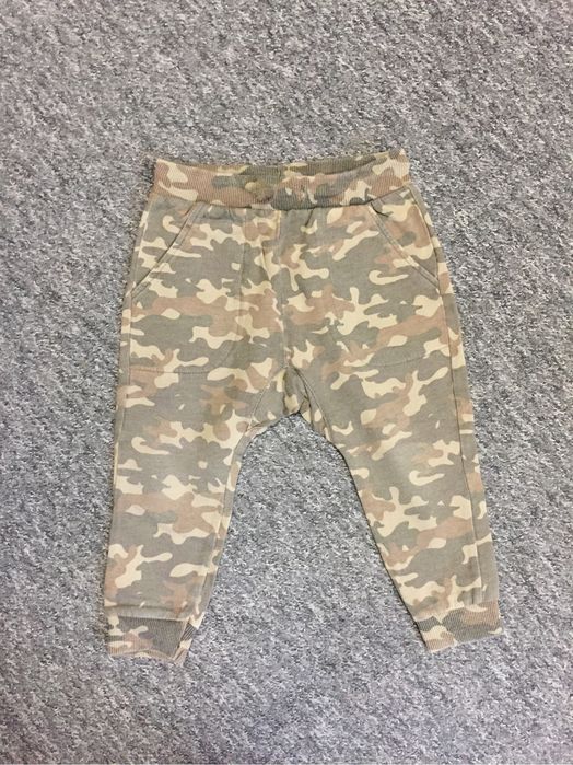 Spodnie dresowe r.86