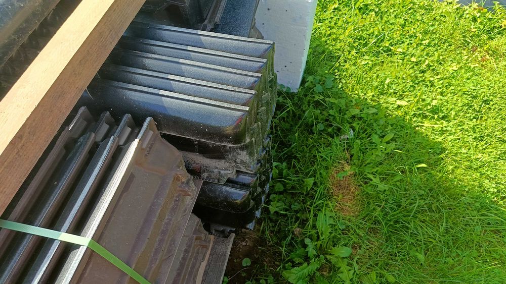 Dachówka ceramiczna CREATON Premion - czarny kryształ glazurowana