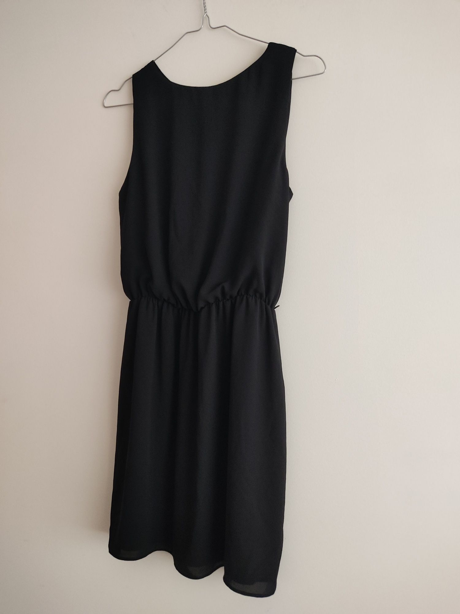 Vestido Preto Mango (Tamanho XS)