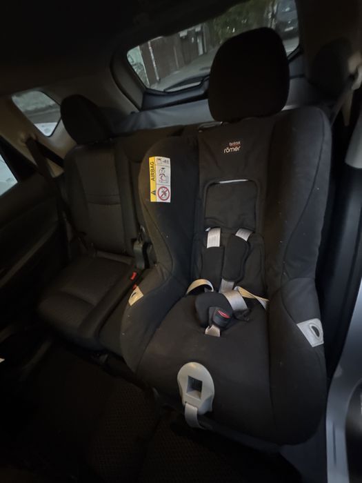 Автокрісло Britax Romer first class plus