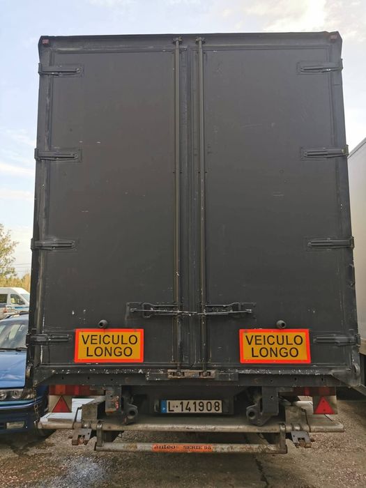 Semi- Reboque 3 eixos com plataforma