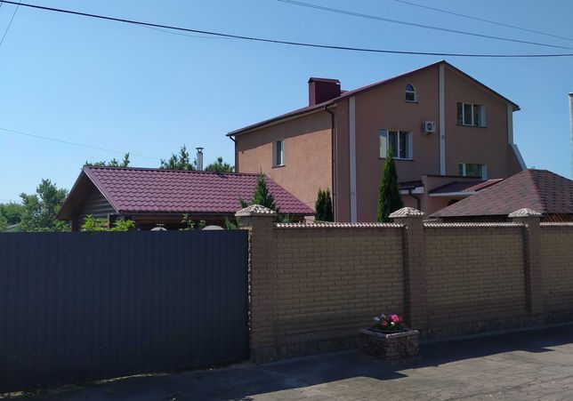 Продаж будинку в Чернігові