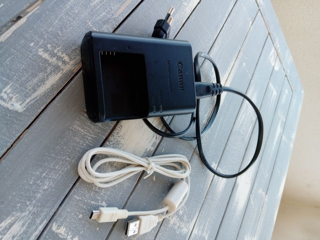 Canon Branca M10