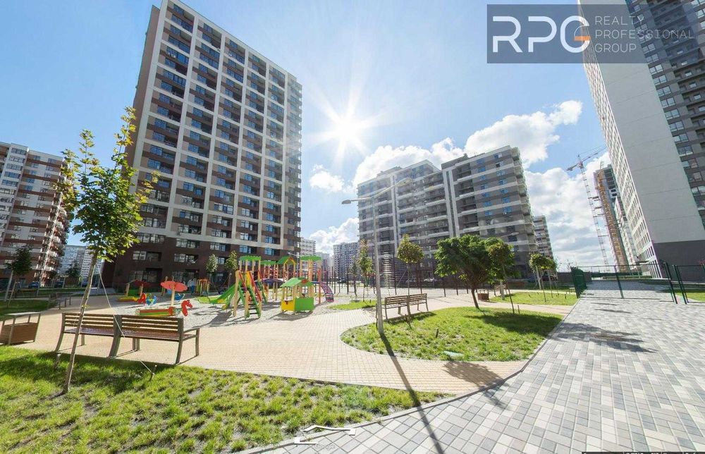 ЖК Варшавський-2.
Продається 3к. квартира будинок 10.2, 3С1.