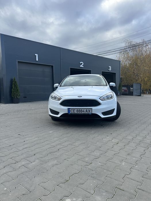 Ford Focus 2017 3(FL) 1.6 бензин 105 к.с. MT