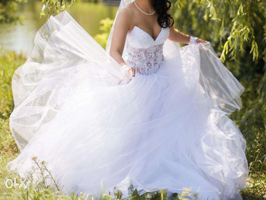 Продам нежное воздушное свадебное платье