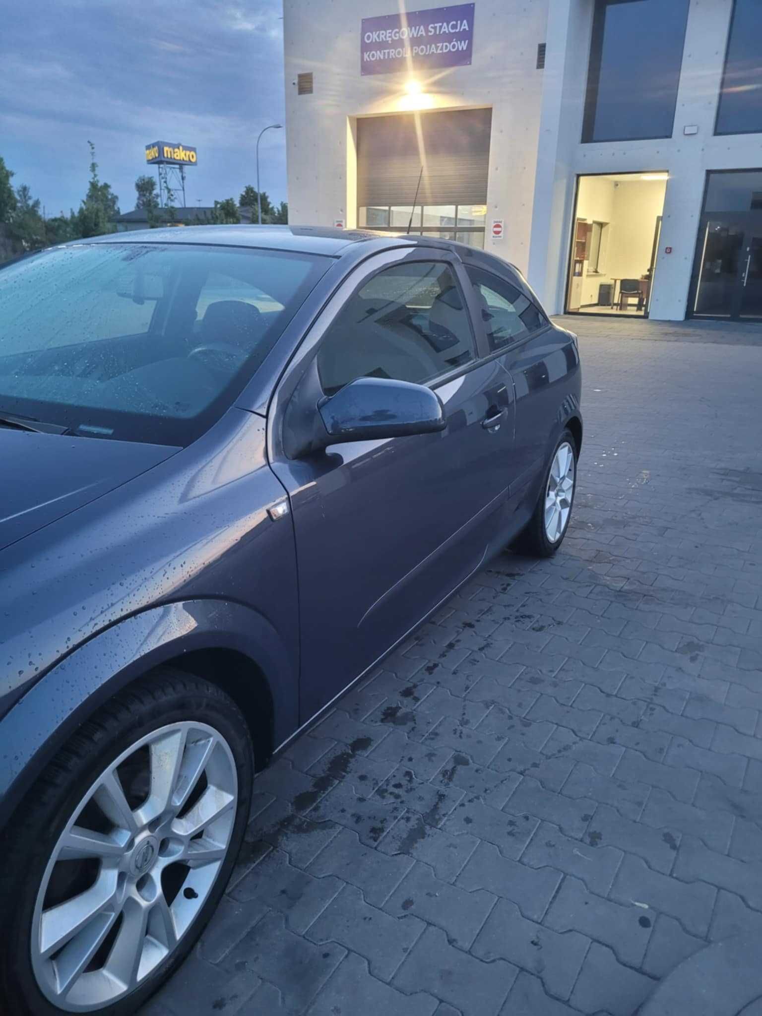 Sprzedam Opla Astra H gtc