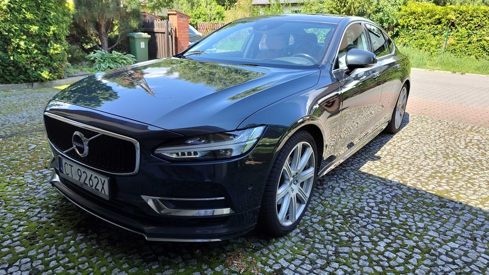 VOLVO S90  pakiet chrom 20"