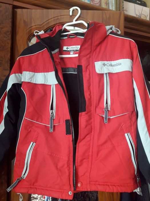 Куртка COLUMBIA б/у.
