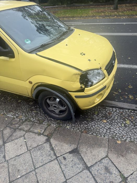 Suzuki ignis 1 2003 rok Uszkodzona