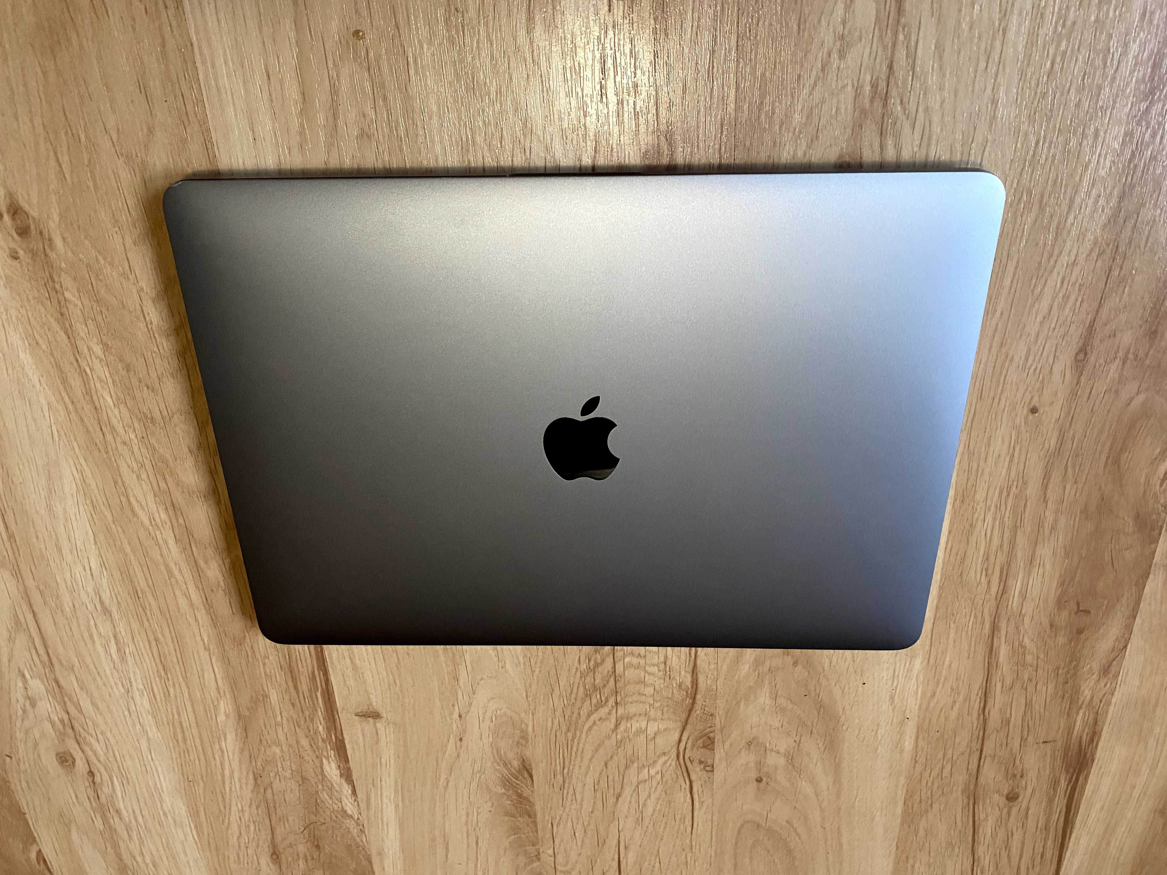 MacBook Pro 13” 2020 M1