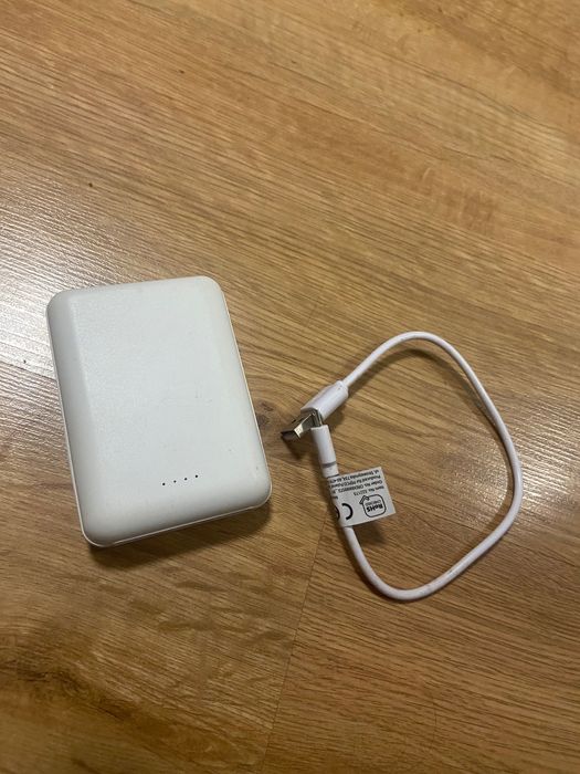 Powerbank biały z pepco