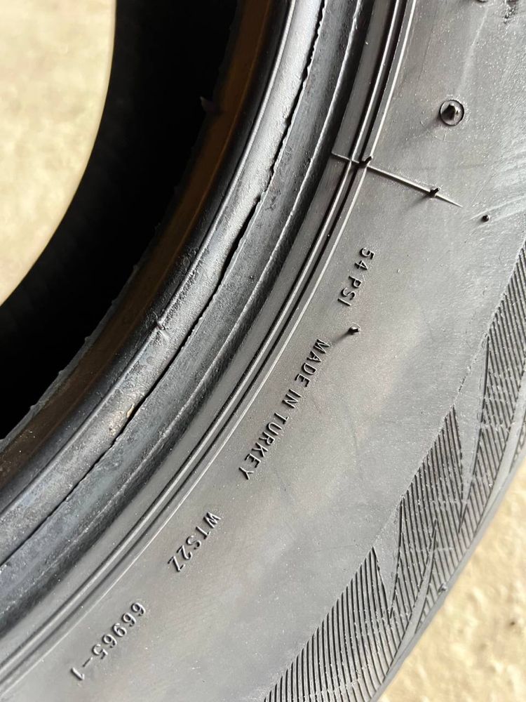 Шини 215/65 r15c Lassa Wintus 2 зима 2шт 2021рік (159)