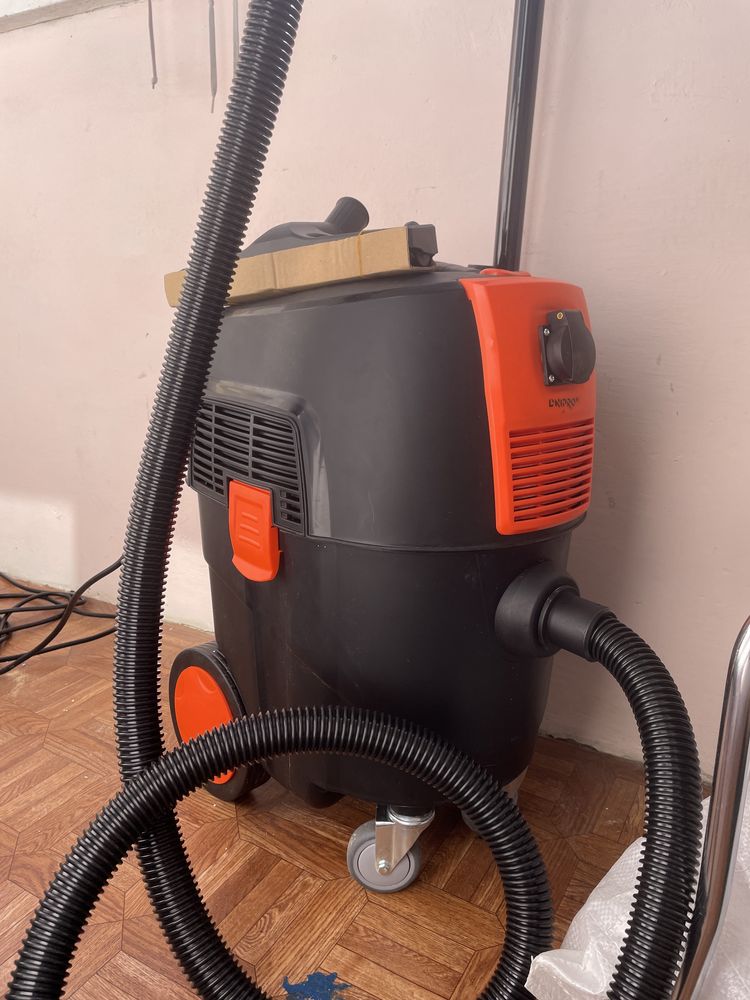Пилосос Dnipro-M VCW-30SA Autoclean
