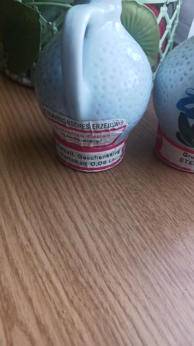 Dwa ceramiczne pojemniczki antyki