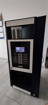Przemysłowy automat do ciepłych napojów