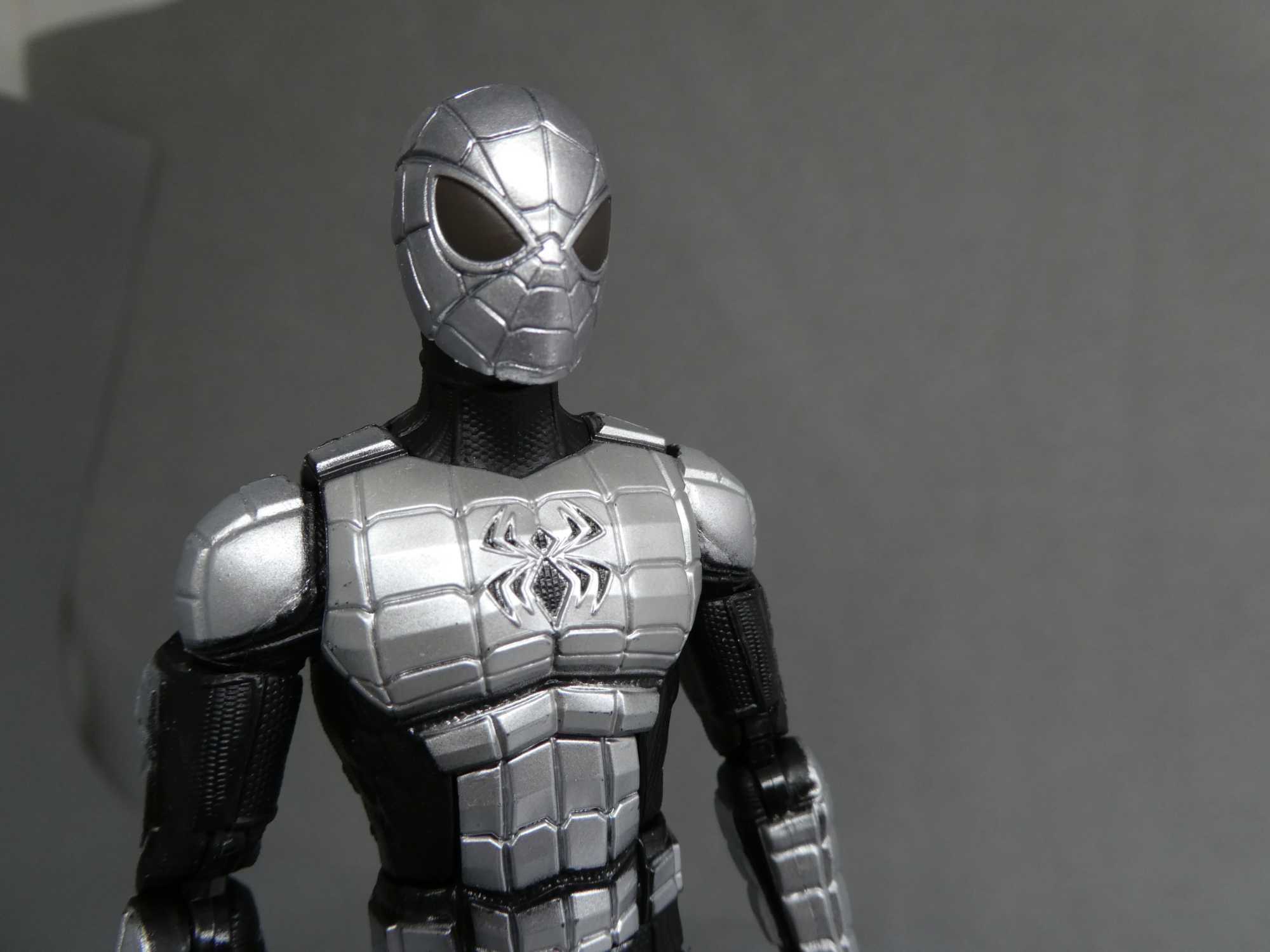 Marvel Legends MKI Armored Spider-man