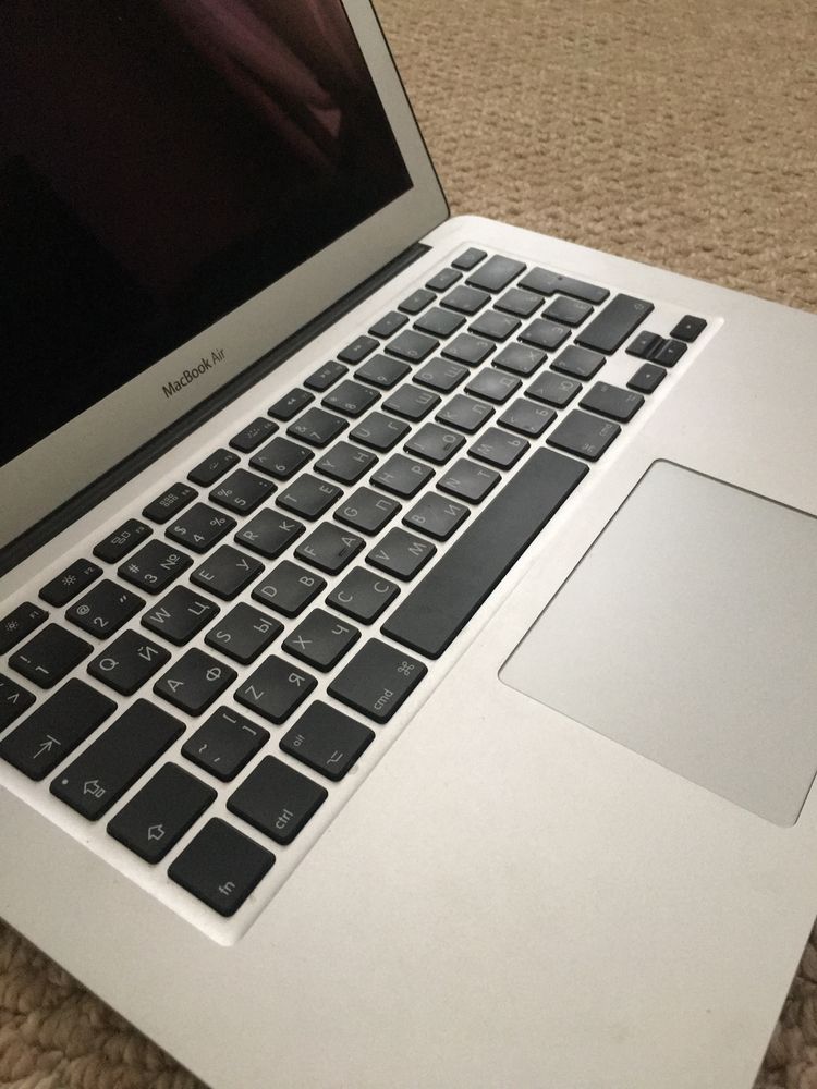 MacBook Air A1369 с з/у