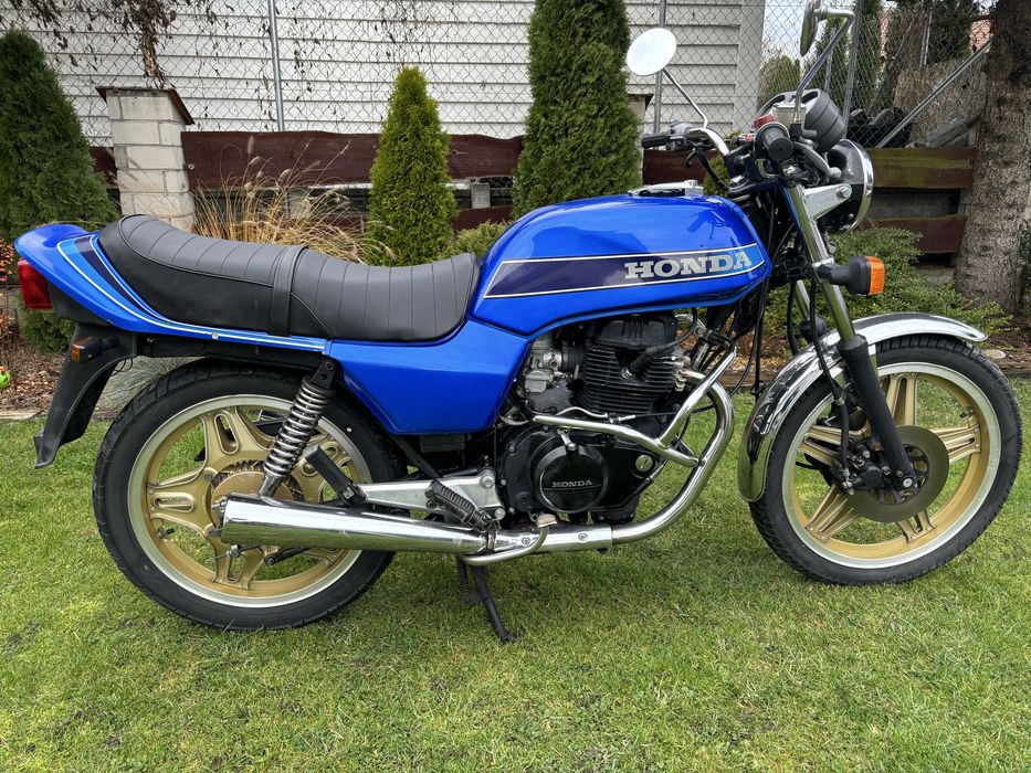 Motocykl Honda CB 400 cb400 ładna sprawna jeżdżąca 1981 rok produkcji
