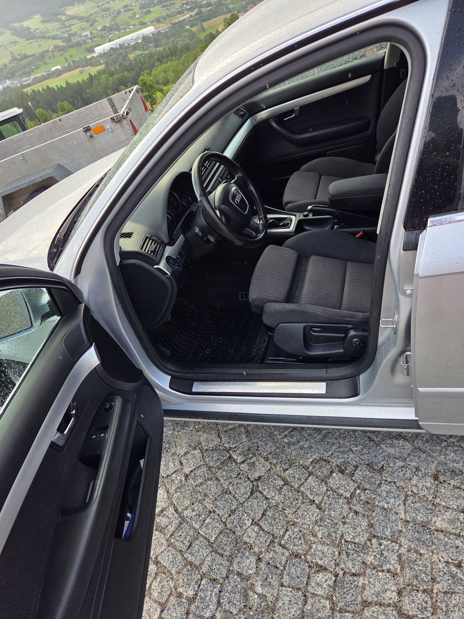 Audi A4 B7 1.8 Turbo bez LPG