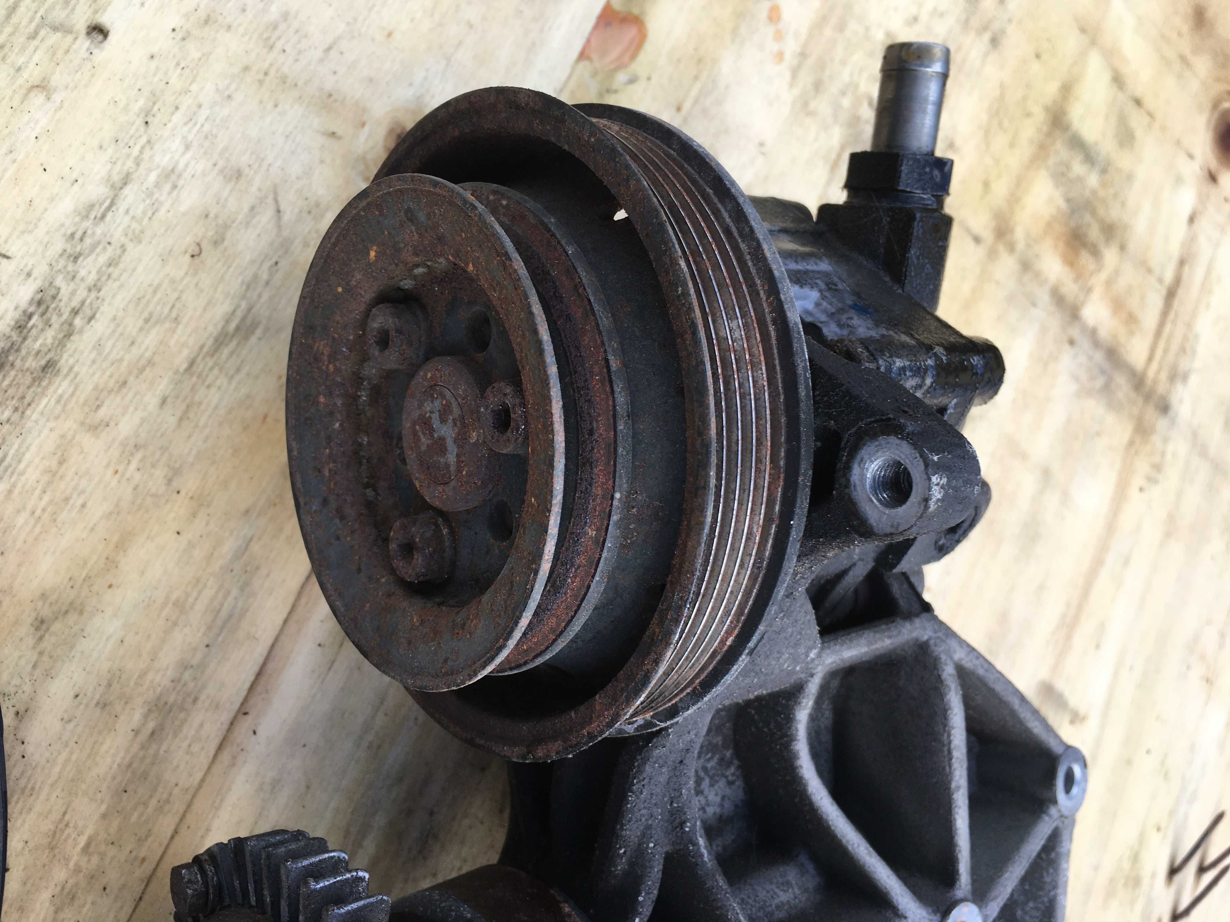 alternator pompa visco audi a4 1,6 benzyna 97 rok