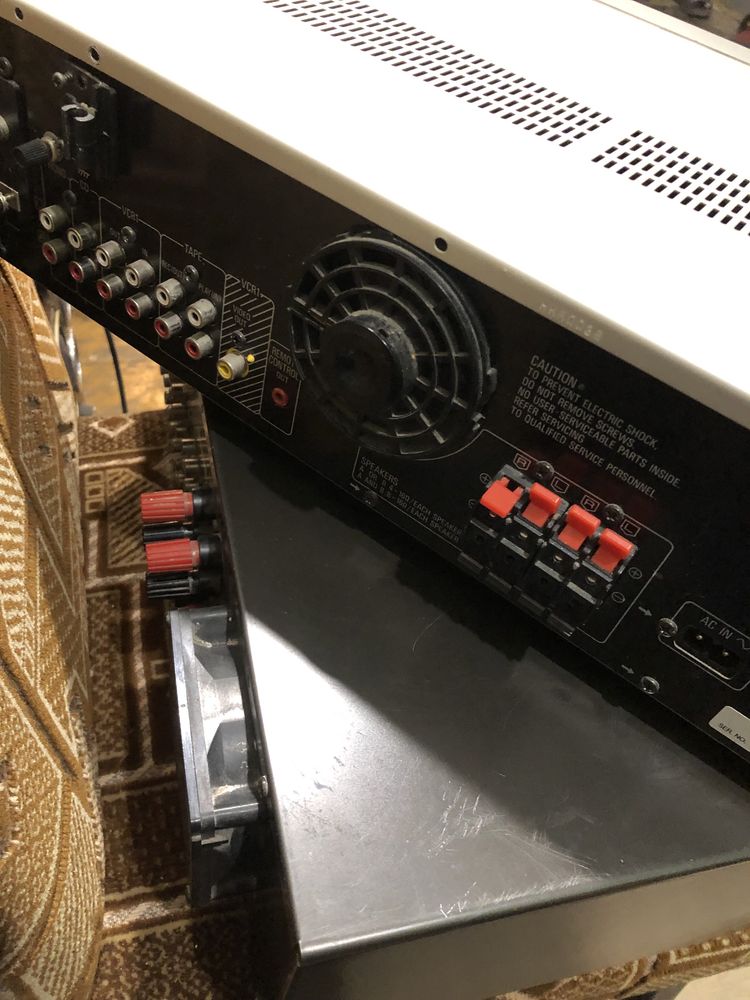 Amplituner  marki Technics SA-GX230
