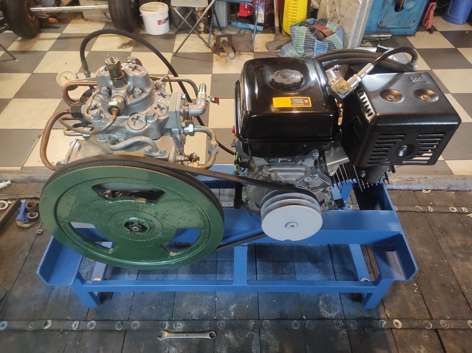 Компрессор для газа,метана,домашняя заправка,высокого давления