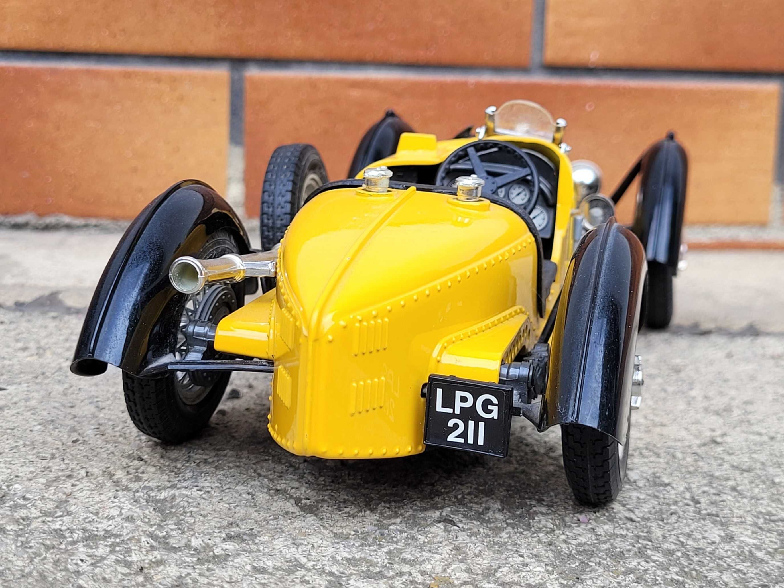 Kolekcja modeli 1:18 Bugatti Type 59 Unikat 1934 Bburago