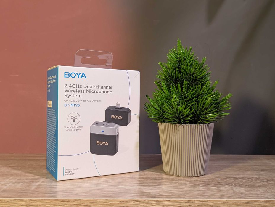 Мікрофон Boya BY-M1V5 Ligthning – бездротова петличка для iphone!