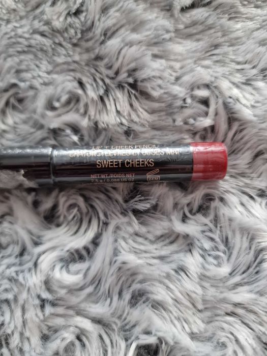 Kredka do ust i policzków Intense Matte Pencil Sweet Cheeks Nudestix