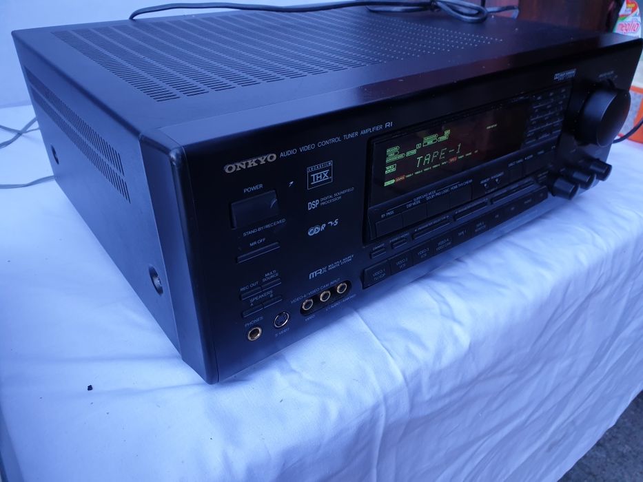 Onyko A-8130 wzmacniacz