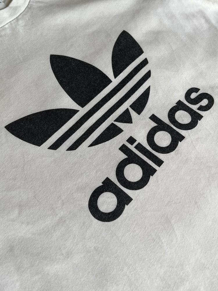 Футболка adidas