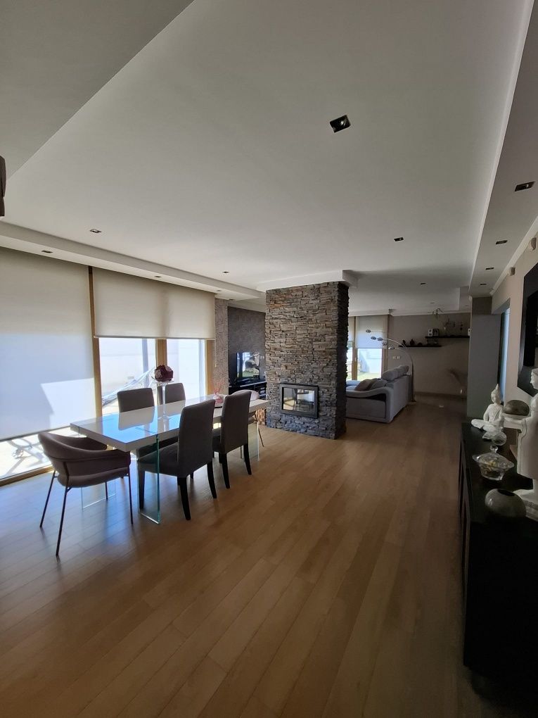 Moradia T5 c/ piscina em Morelena/ Pero Pinheiro/ sintra