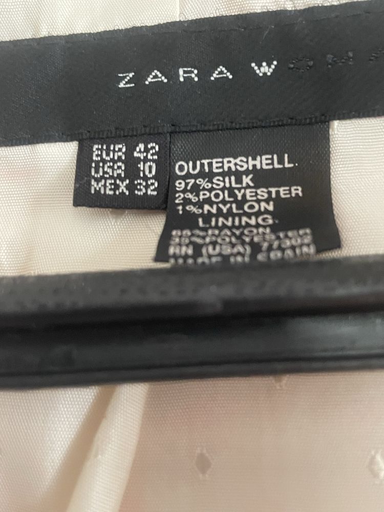 Saia casaco rosa da Zara