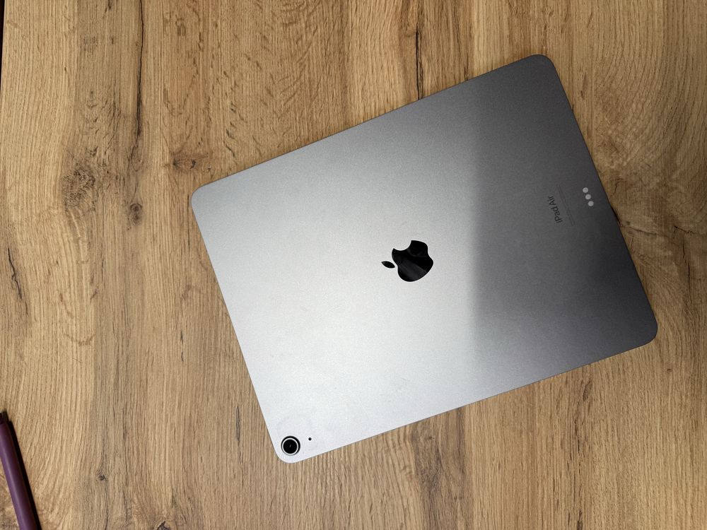 Apple ipad 13.256 гб