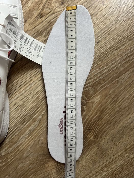 Чоловічі оригінальні кроссівки Reebook Classic Vegan 45 розмір нові