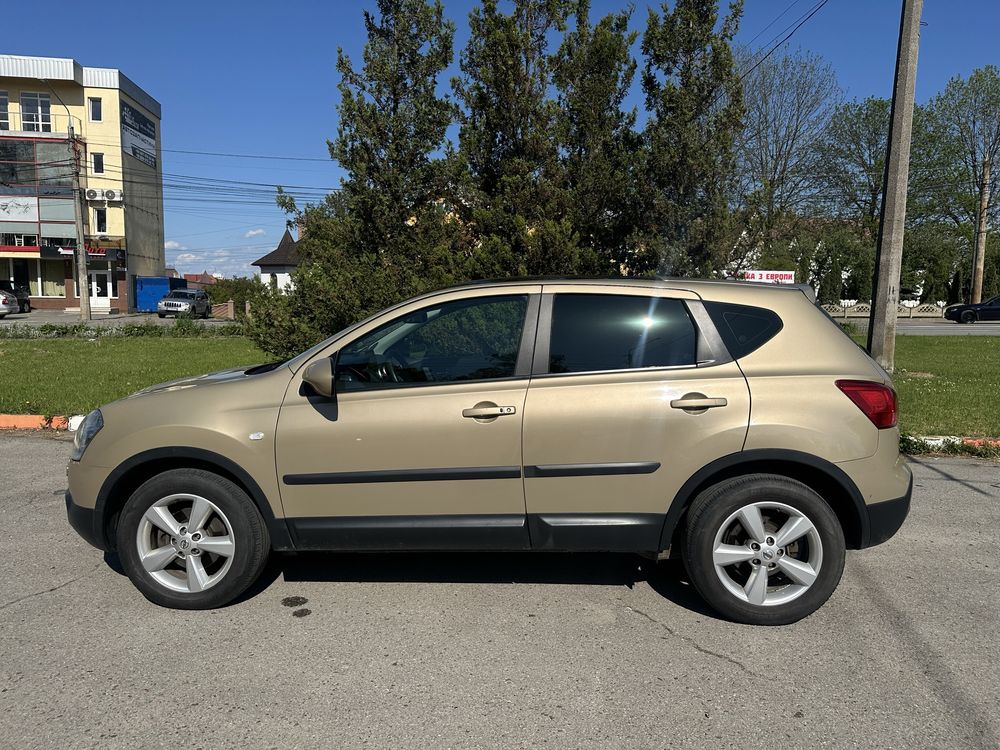 Свіжопригнаний Nissan Qashqai