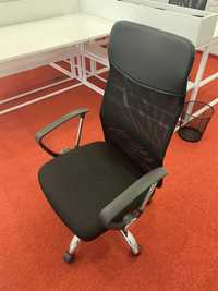 Ергономічні офісні крісла серії Prestige - 20 шт