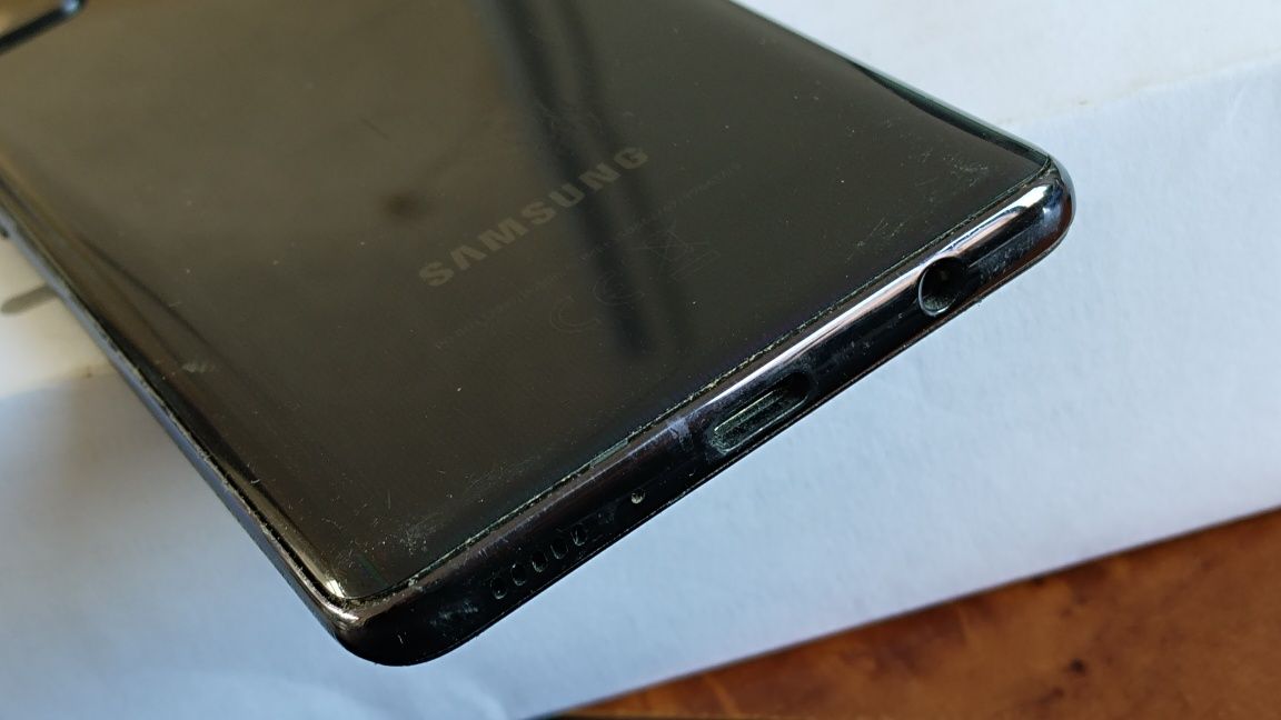Samsung Galaxy A41 (SM-A415F/DSN) 4/64Gb; 2 сим.