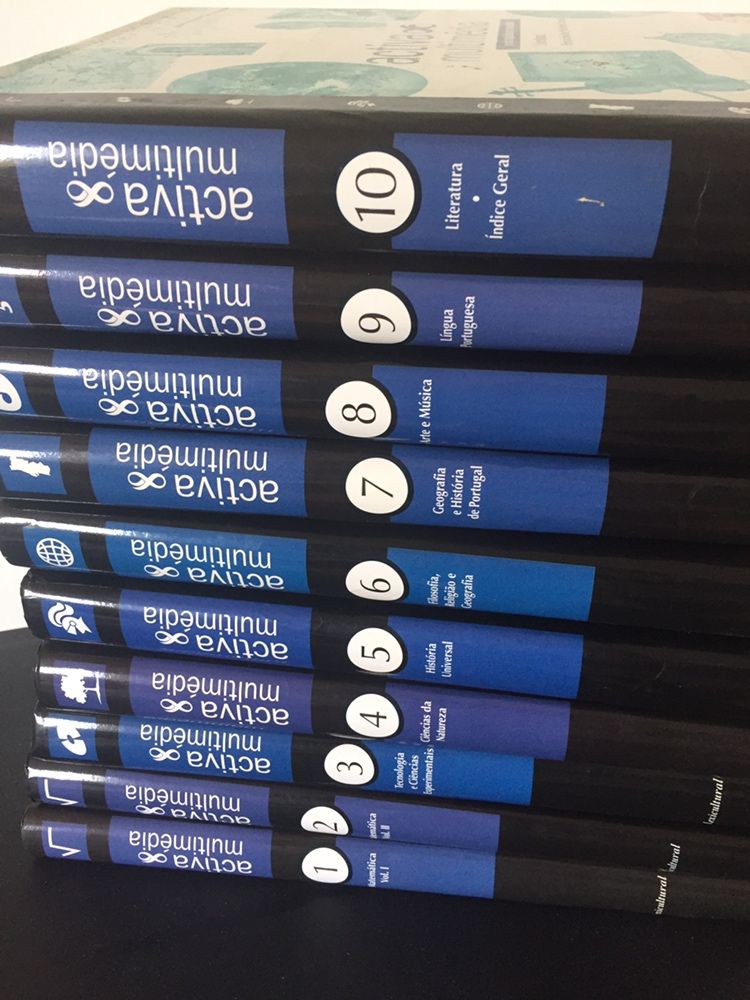 Enciclopedias/ dicionários