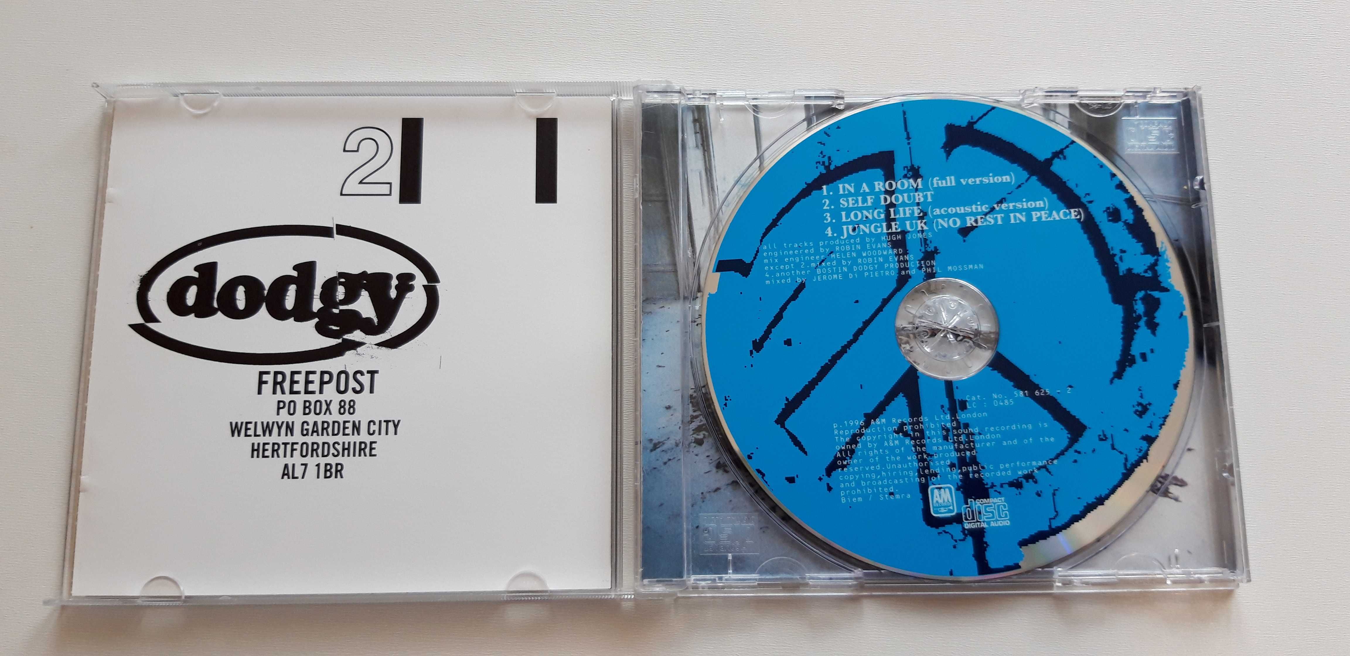 Płyta cd  Dodgy - In a room  nr70