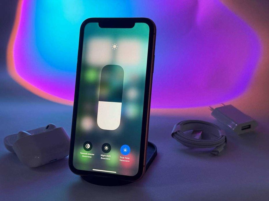 iPhone XR Coral 100% батарея Комплект. Гарний стан. На подарунок