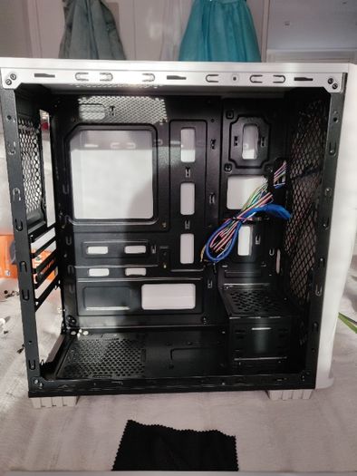 Caixa PC Micro ATX Segotep