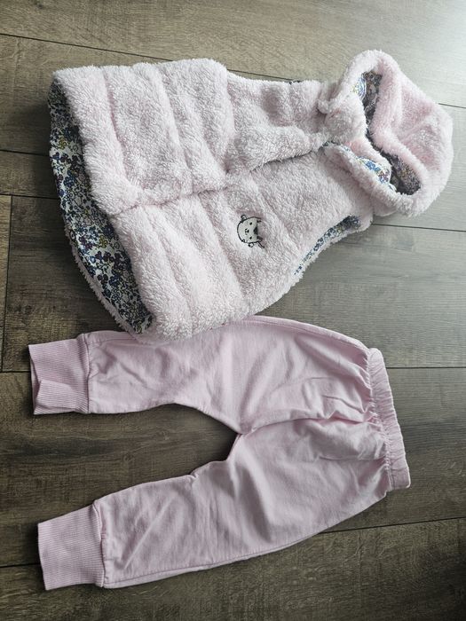 Kamizelka ze spodniami 12mc