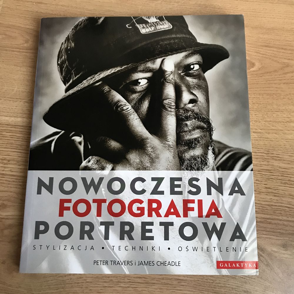 Książka - Nowoczesna fotografia portretowa - Travers / Cheadle