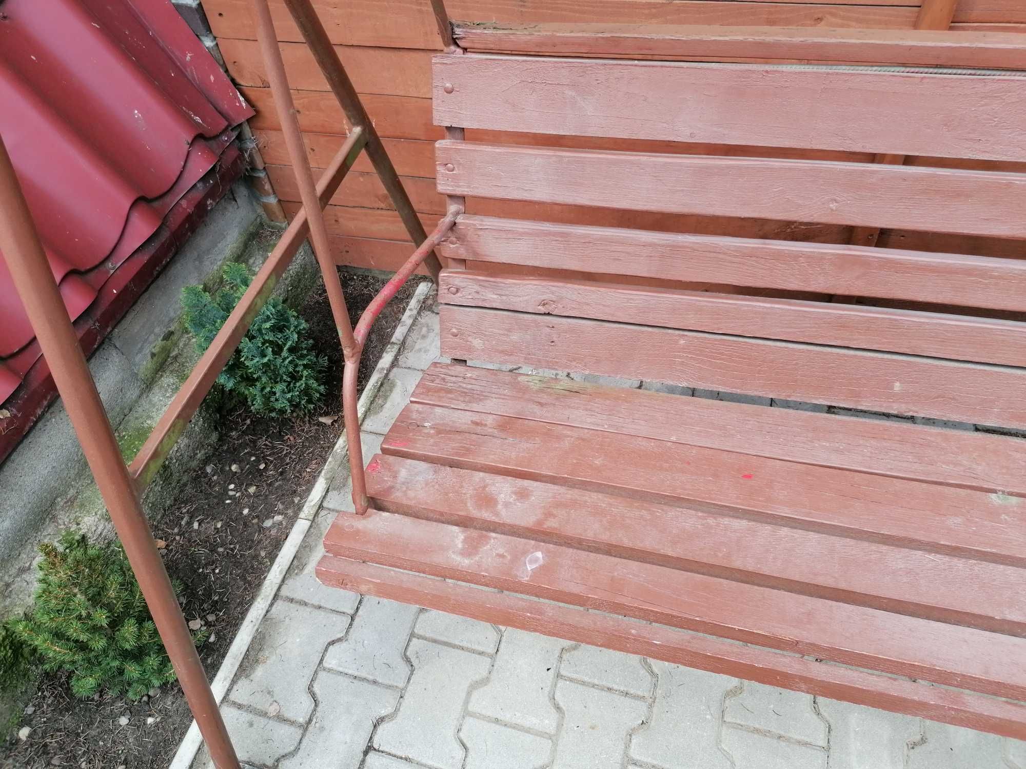 Huśtawka ogrodowa